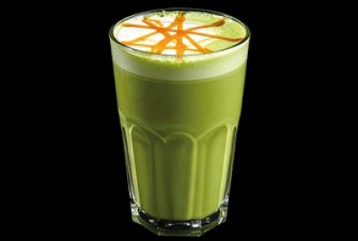 735. Matcha Honey Latte